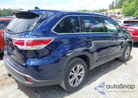 2015 Toyota Highlander Le Plus V6 из США, поврежденный, VIN 5TDZKRFH1FS072320
